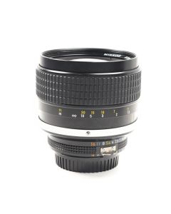USED Nikon AI-S 85mm F1.4  Manual Focus Prime Lens 