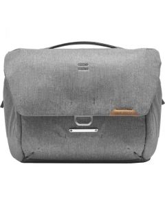 A - Peak Design Everyday Messenger 13L v2 - Ash