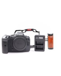 USED Canon EOS R6 Full Frame Digital Mirrorless Camera Body