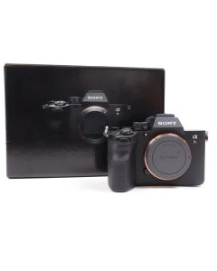 USED Sony a7R V 61MP Full Frame Mirrorless Camera Body Boxed